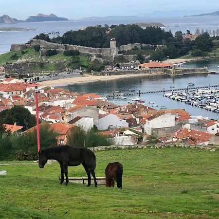 Apartamento Baiona Centro Al Lado Parador Y Playa Luaran gambar