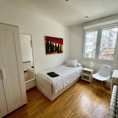 Apartamento Baiona Centro Al Lado Parador Y Playa Luaran gambar