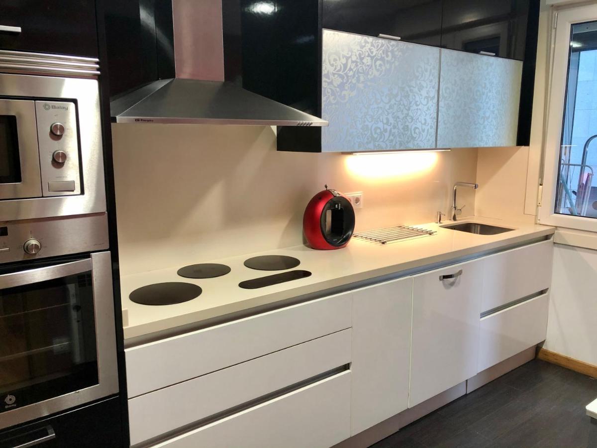 Apartamento Baiona Centro Al Lado Parador Y Playa Luaran gambar